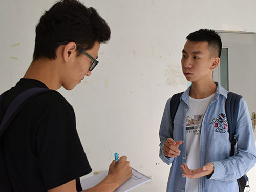 學(xué)員接受采訪